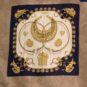 Hermes Les Cavaliers d' Or scarf